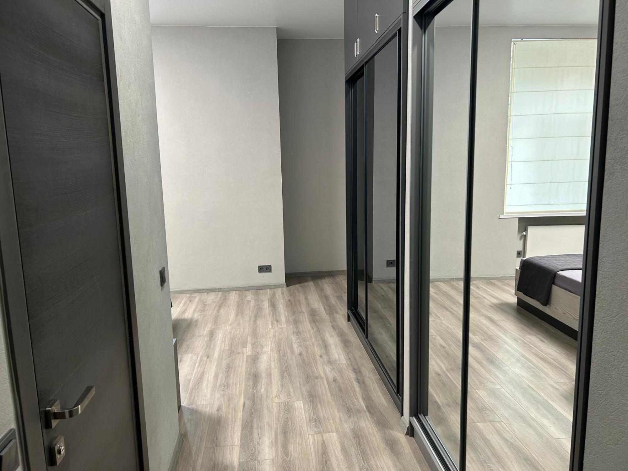 Prestige Apartments Kamjanske Exteriör bild