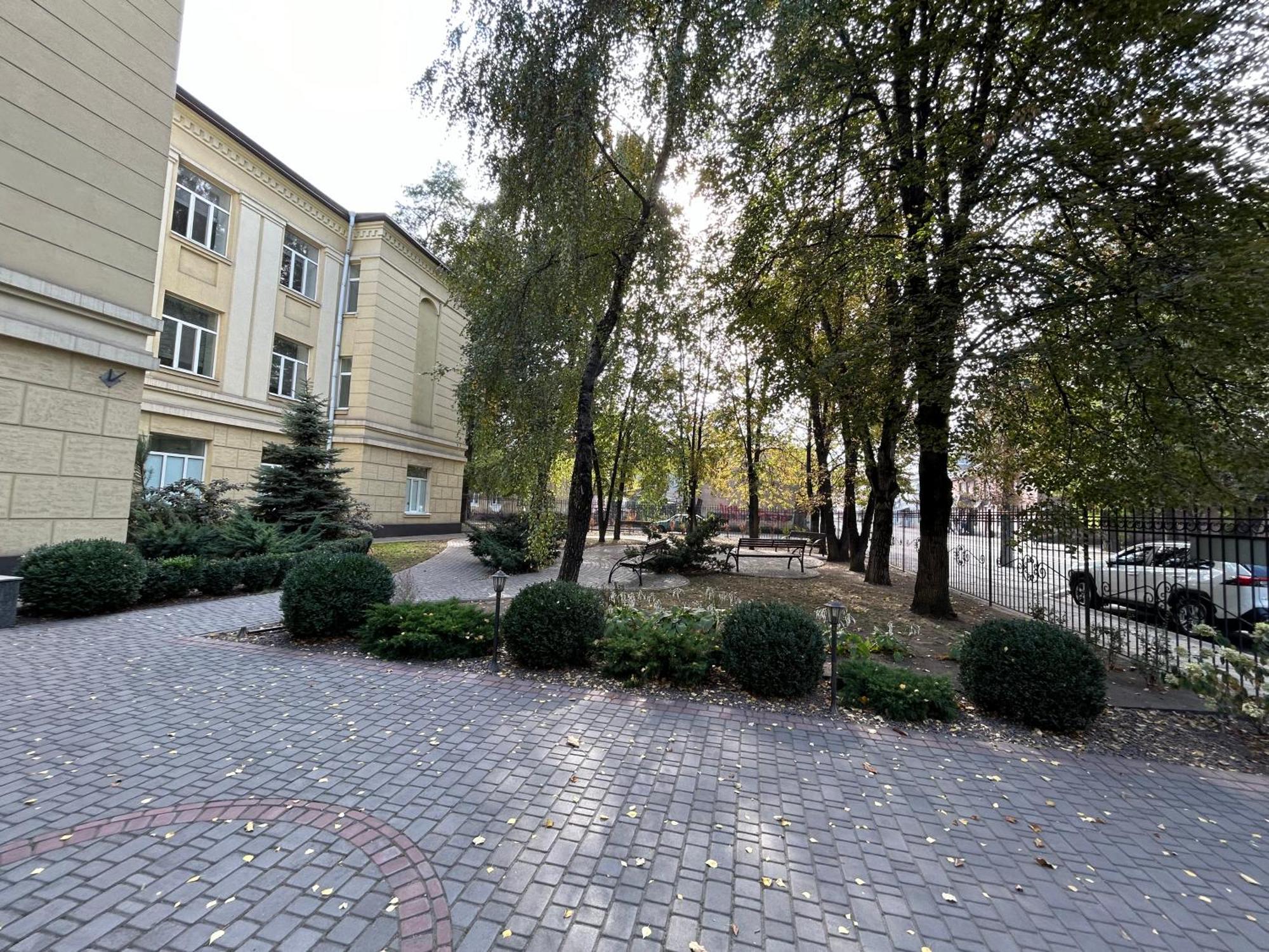 Prestige Apartments Kamjanske Exteriör bild